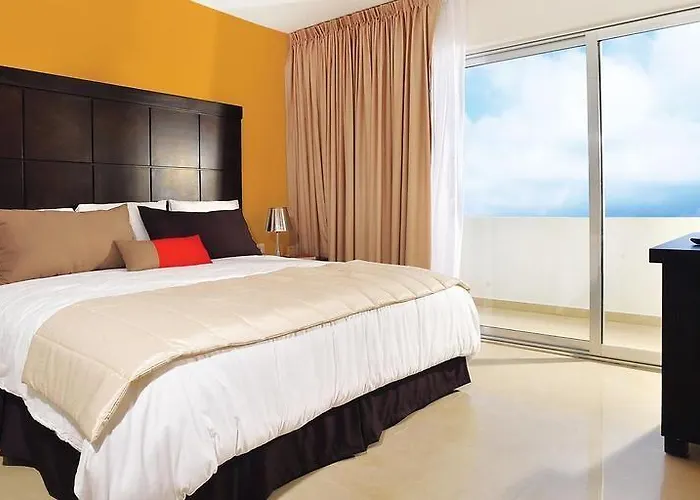 Bambu Aparthotel Playa del Carmen