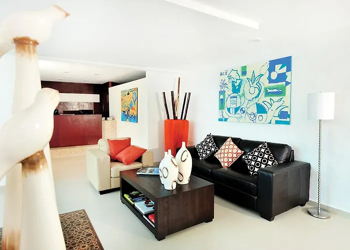 Aparthotel Bambu 3*